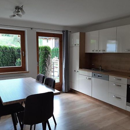 Ferienwohnung Luxner ฮอพฟ์การ์เทน อิม บริกเซนทัล ภายนอก รูปภาพ
