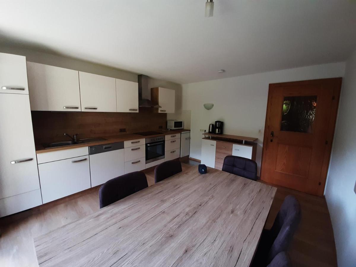 Ferienwohnung Luxner ฮอพฟ์การ์เทน อิม บริกเซนทัล ภายนอก รูปภาพ